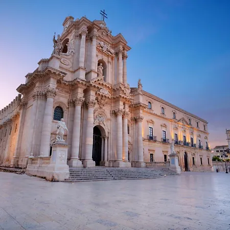 Ortigia Charming Daire Siraküza